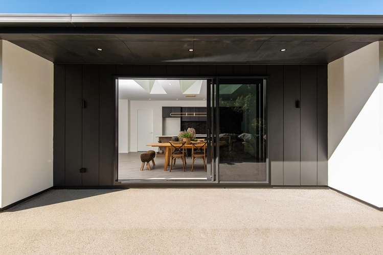 6 Redwoods Lane Helensburgh_27