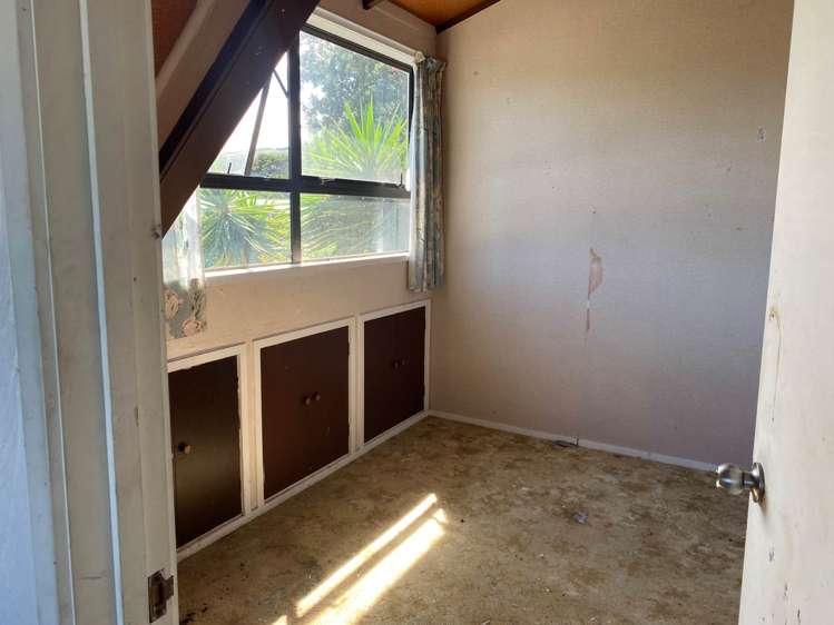 13 Cordyline Road Port Waikato_9