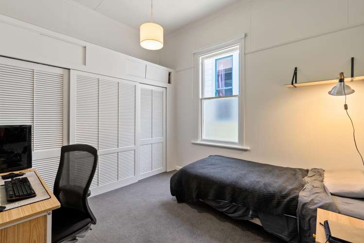 211 Grant Road Thorndon_11