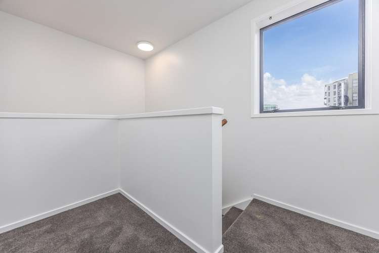 15C/3 Whitaker Place Auckland Central_7