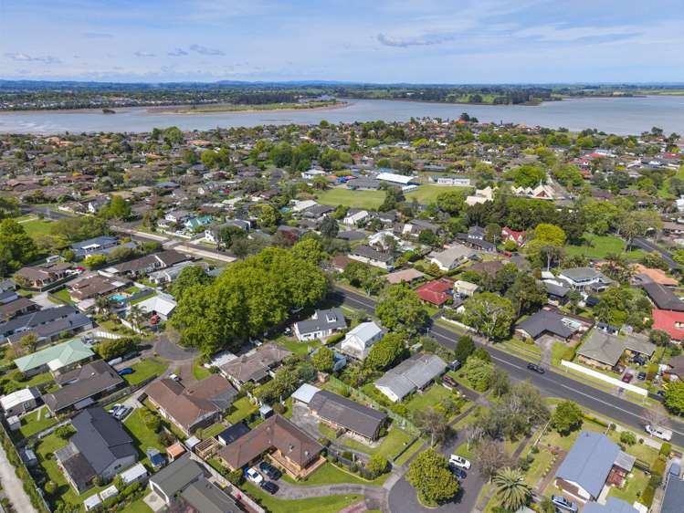 3 Kamulla Court Conifer Grove_24