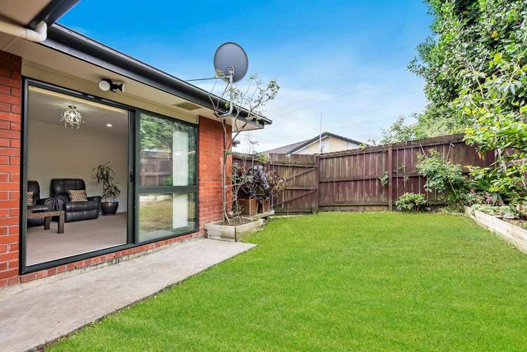 8 Sai Street Flat Bush_17