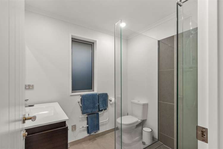4 Millpark Place Northwood_12