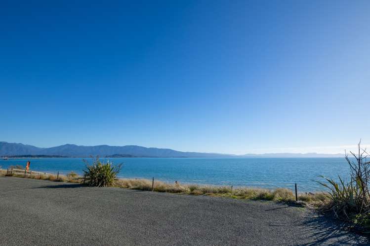 9 Cornwall Place Takaka_10