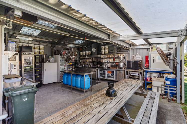 12 Pohutukawa Road Beachlands_20