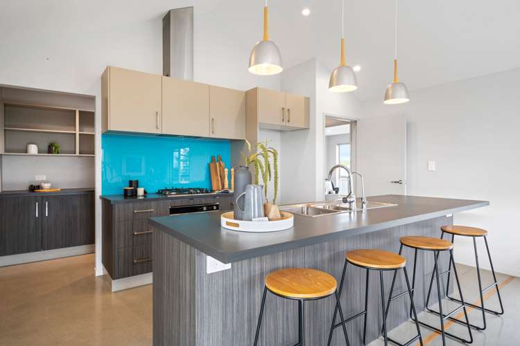 5 Eagleview Rise Welcome Bay_6