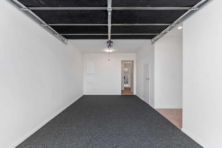 25 Warren Avenue Three Kings_20