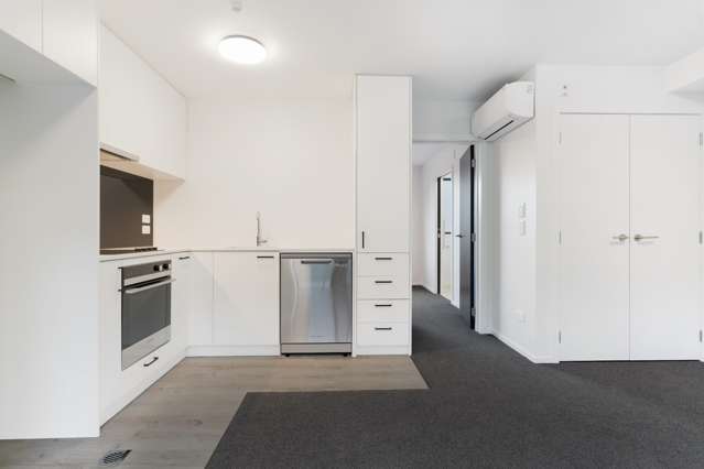 Unit 7 Northlight Apartments, 14 Fryer Street Queenstown_1