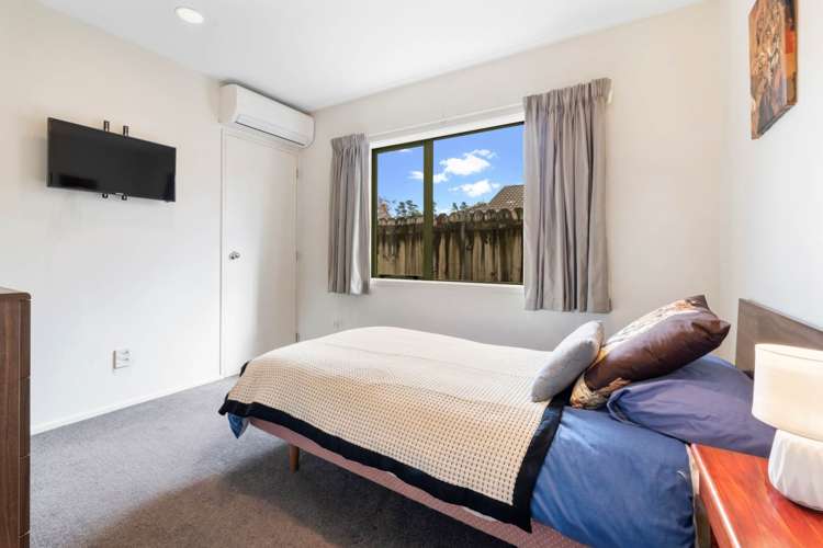 11 Carnoustie Drive Wattle Downs_13