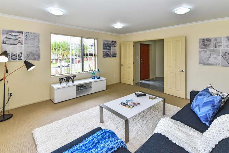 2 Ina Ville Drive Pukekohe_1