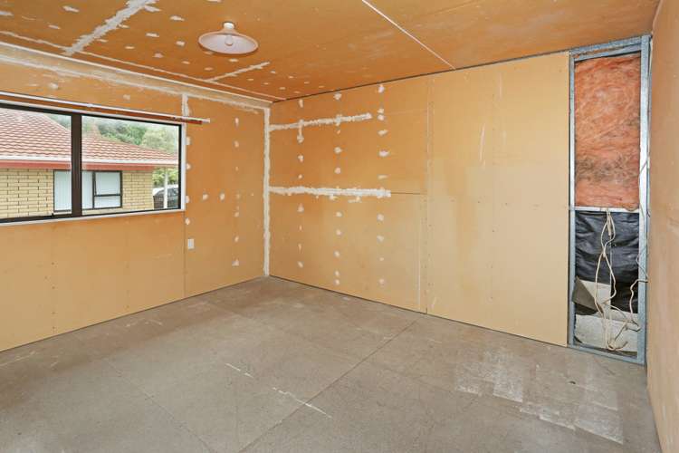 26 Derrimore Heights Clover Park_10