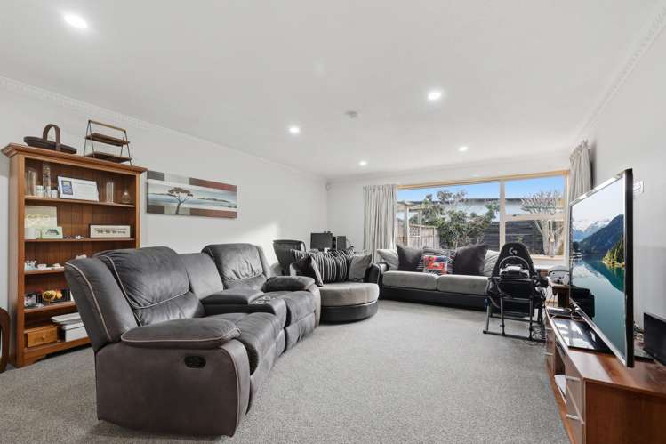 9 Huntly Road Outram_14
