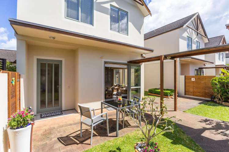 268 Alec Craig Way Gulf Harbour_37