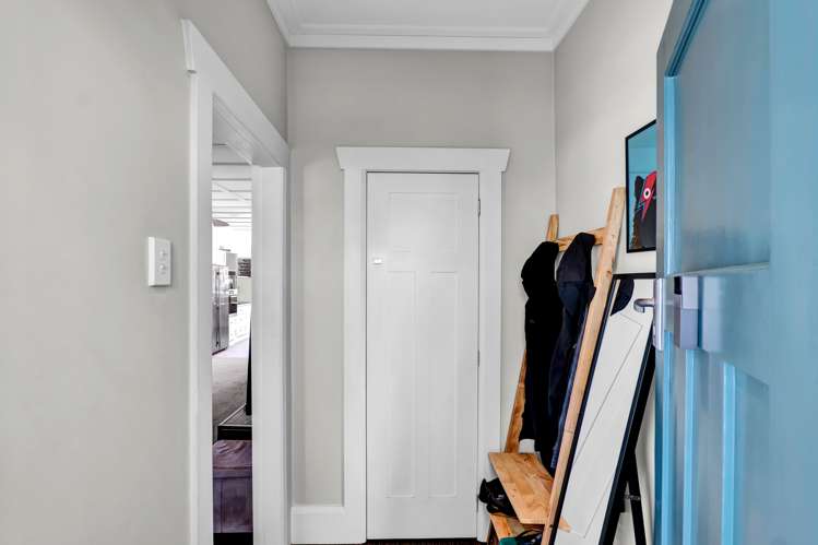 30 Wallace Place Westown_5