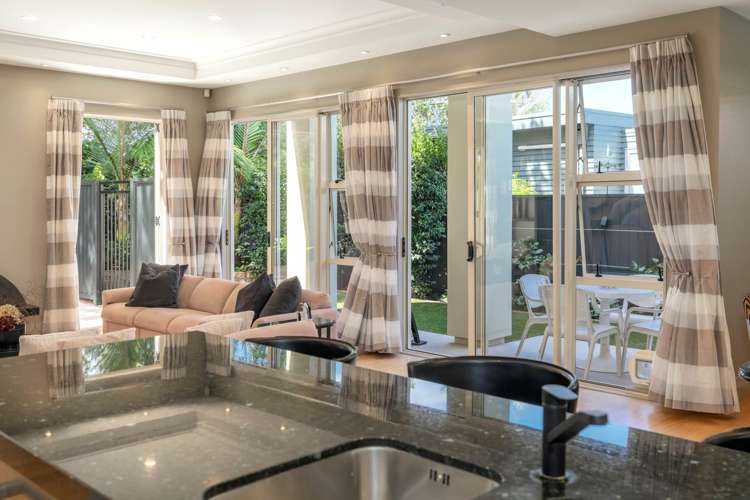 14 Percival Parade Saint Marys Bay_8