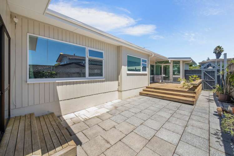 8 Andrea Place Sunnyhills_17