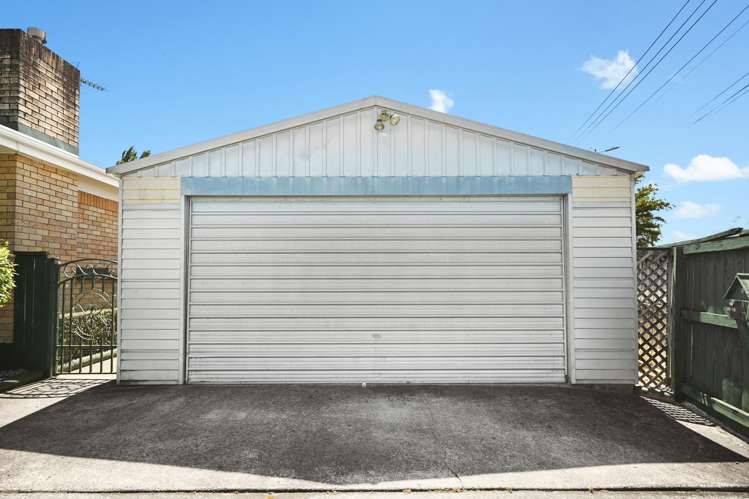 15 Tomin Road Glenview_9