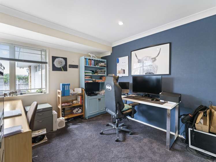 16 Aristoy Close Conifer Grove_17