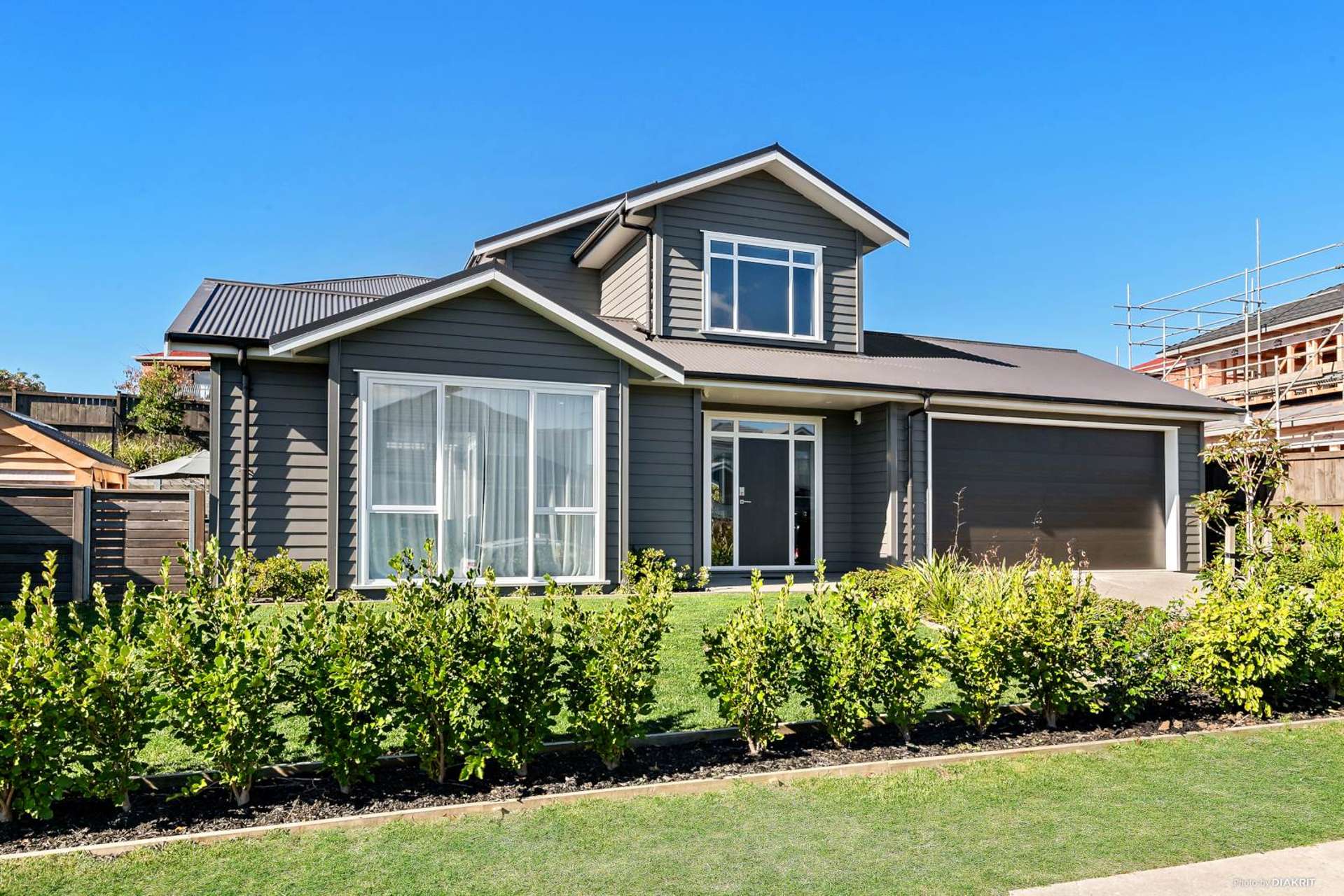 27 Couldrey Crescent Red Beach_0