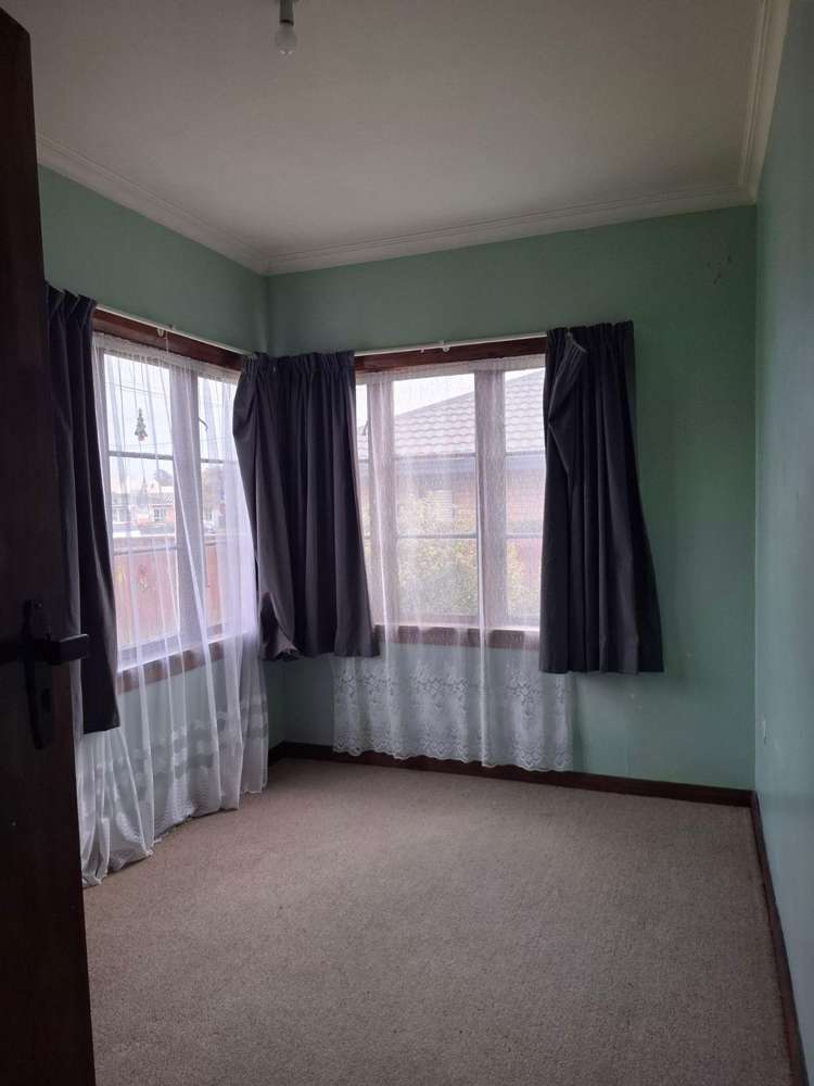 561 Queen Street East Levin_8