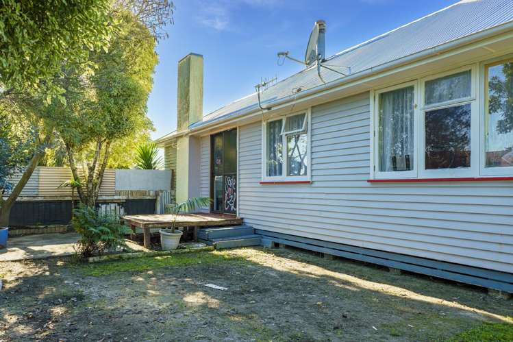 18 Wyatt Avenue Onekawa_12