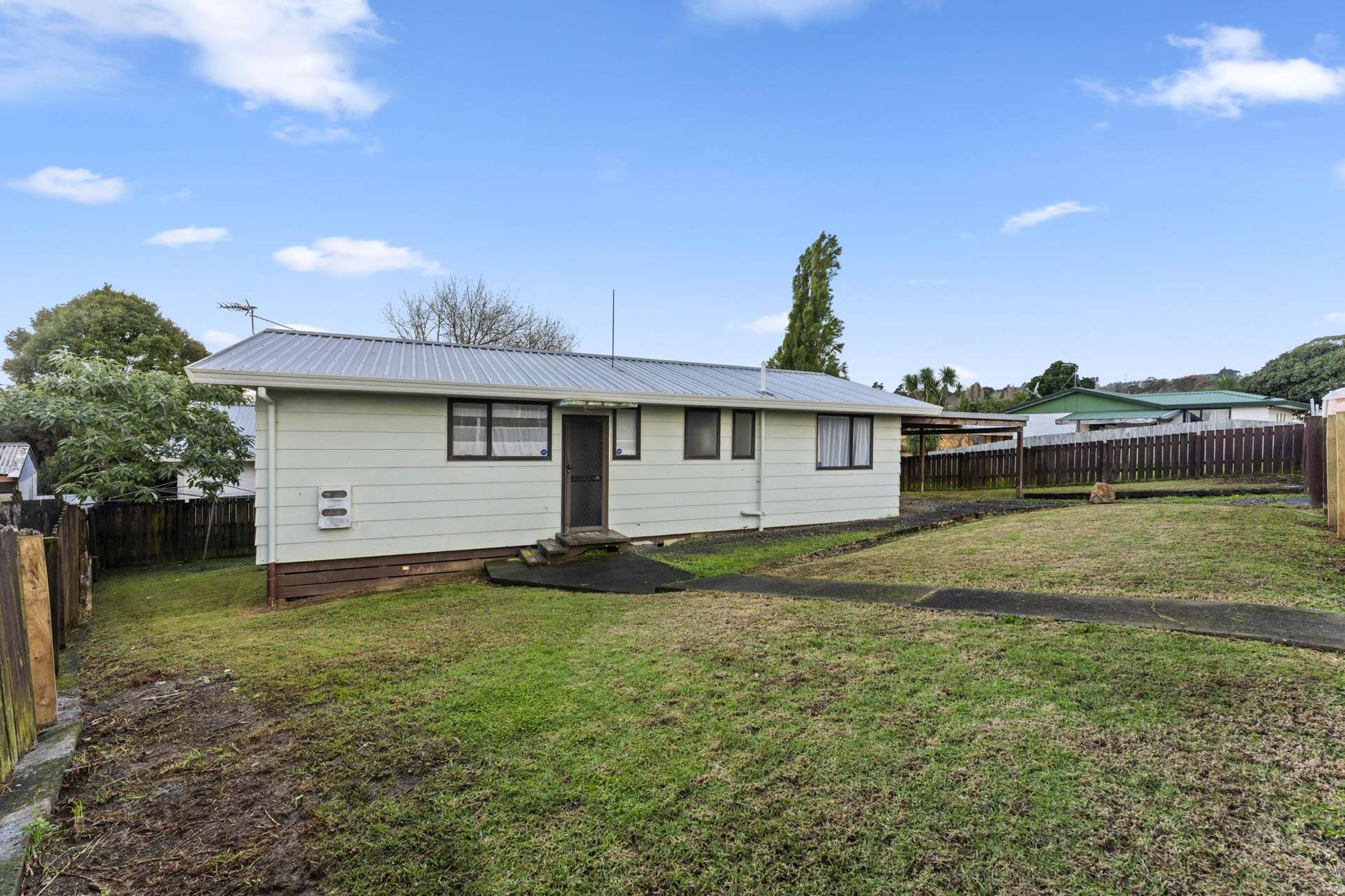 1/55 Redcrest Avenue Red Hill_0
