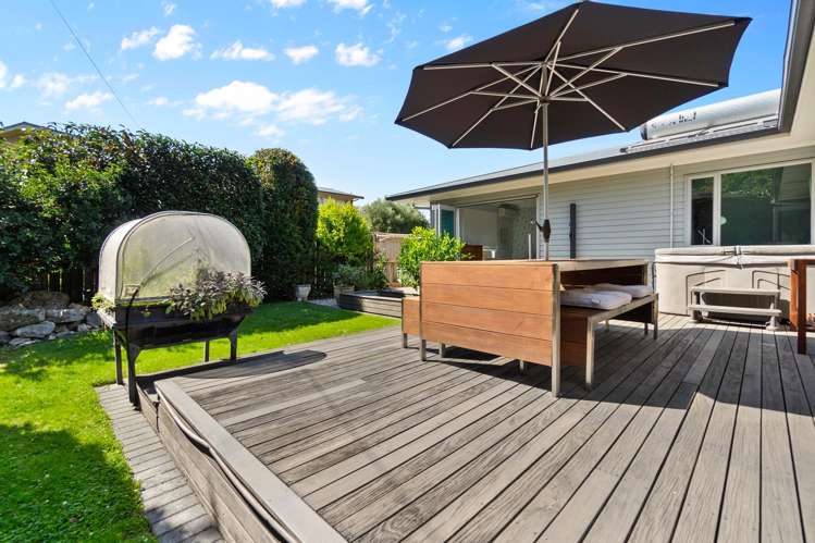 916b River Road Queenwood_22