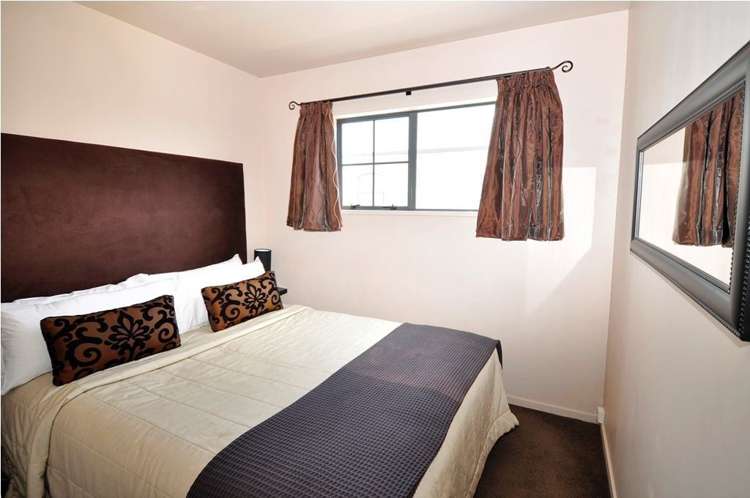 93 Charles Street Blenheim Central_10