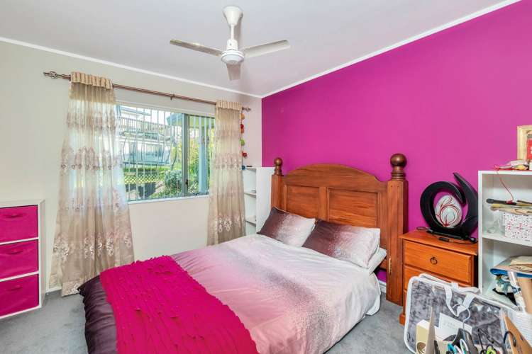 2/160 Cliff View Drive Green Bay_17