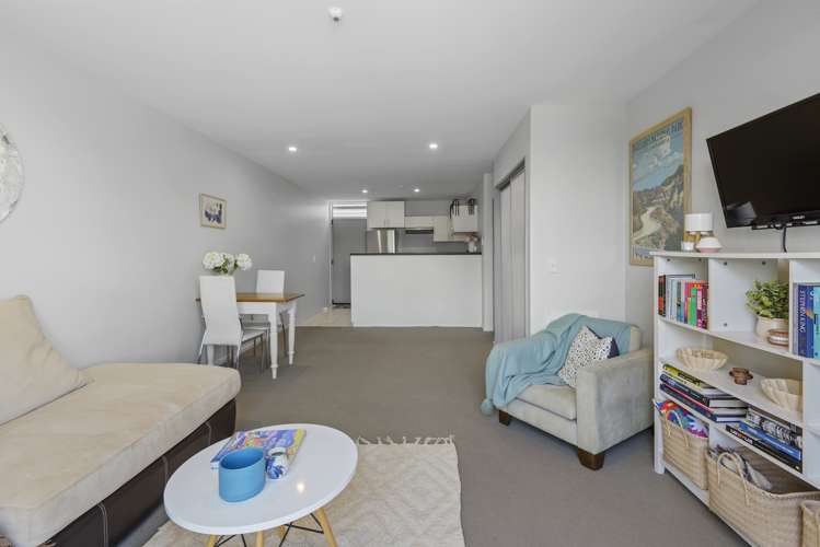 12/14 Brougham Street Addington_3