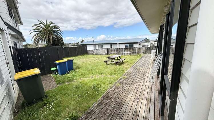 36C Forest Hill Road Henderson_13