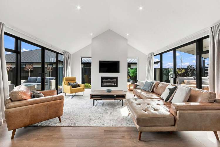 24 Edward Law Boulevard_5