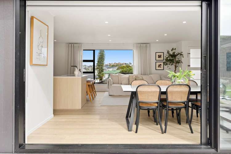 18 Albatross Road Red Beach_6