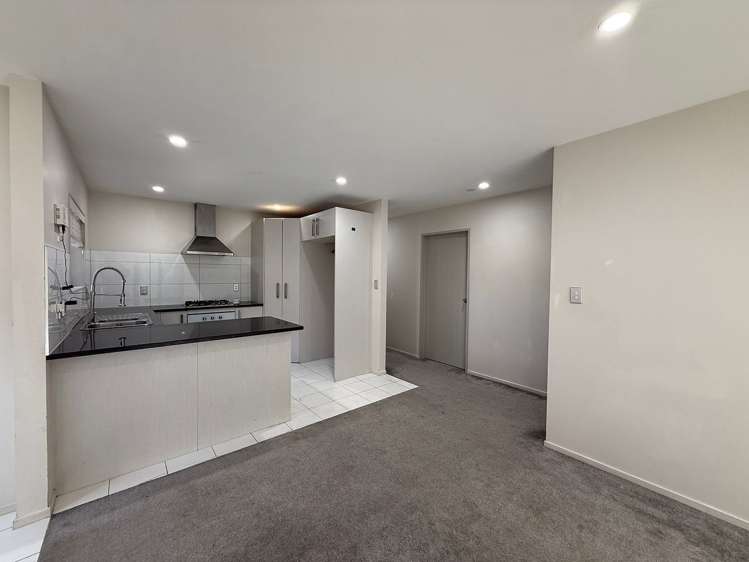 21 Bangla Place Massey_7