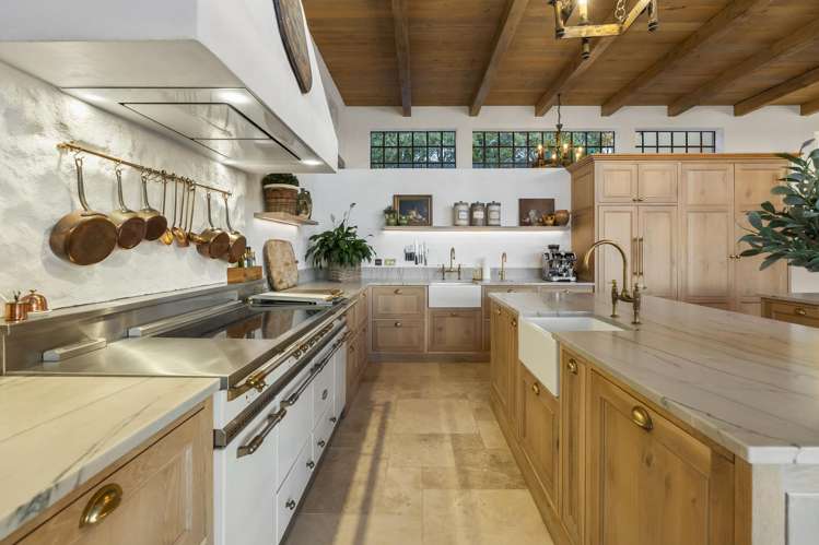 211 Te Whau Drive Waiheke Island_15