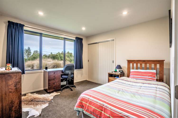 130 Ivy Lane Winton Surrounds_14