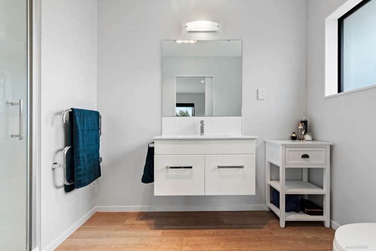 16e Barnaby Road Tuakau_9