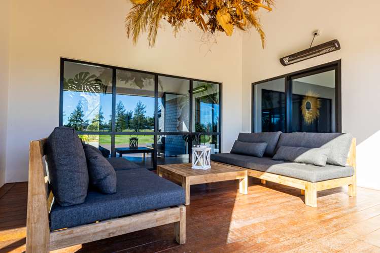 162 Beach Road East Elgin_17