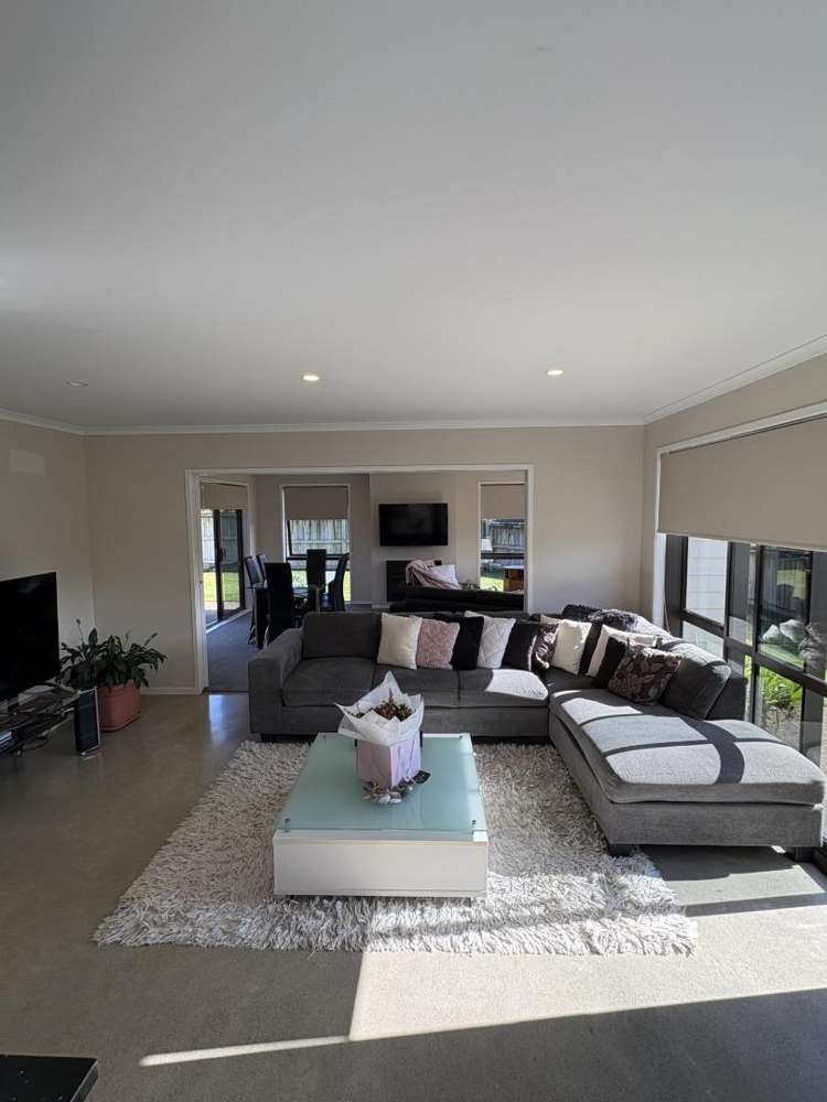 2 Alva Glen Place 11554_3