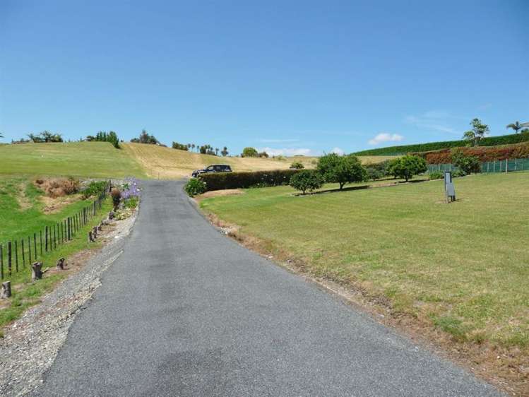 4 Ocean View Road Cable Bay_7