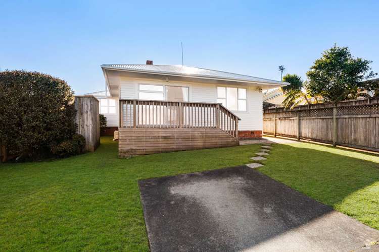 11 Chilcott Road Henderson_1