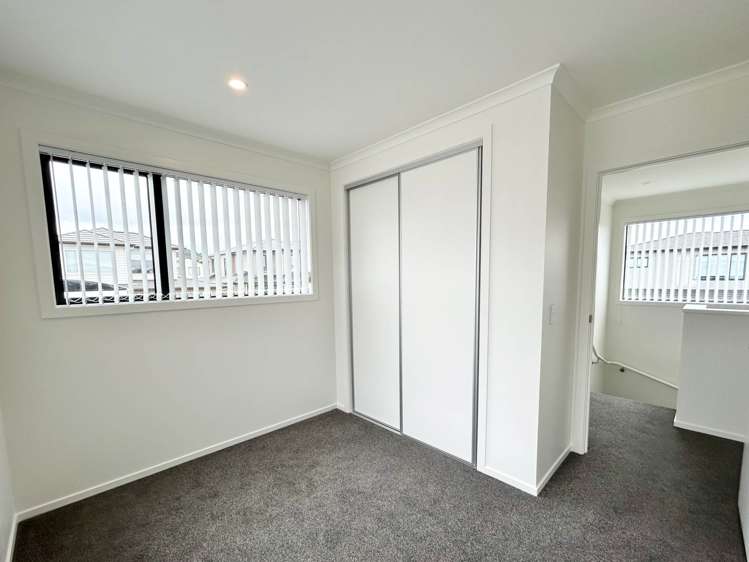 Malahide Drive Flat Bush_14