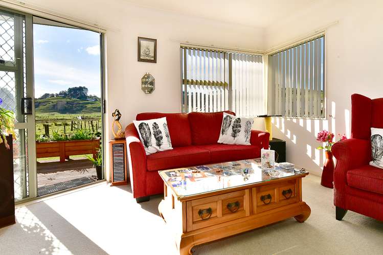 4/12 Miro Street Helensville_3