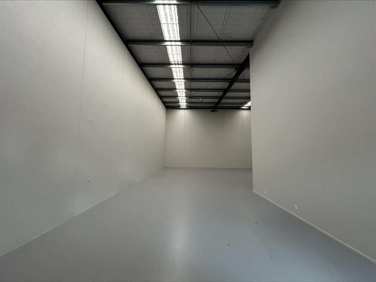 61E Hugo Johnston Drive Penrose_3