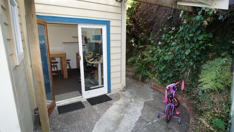 28 Mount Pleasant Road Aro Valley_13