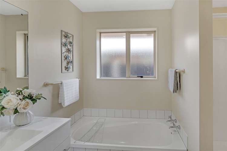 62 Shands Road Hornby_8