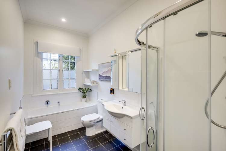 18 Gladstone Road Bluff Hill_16