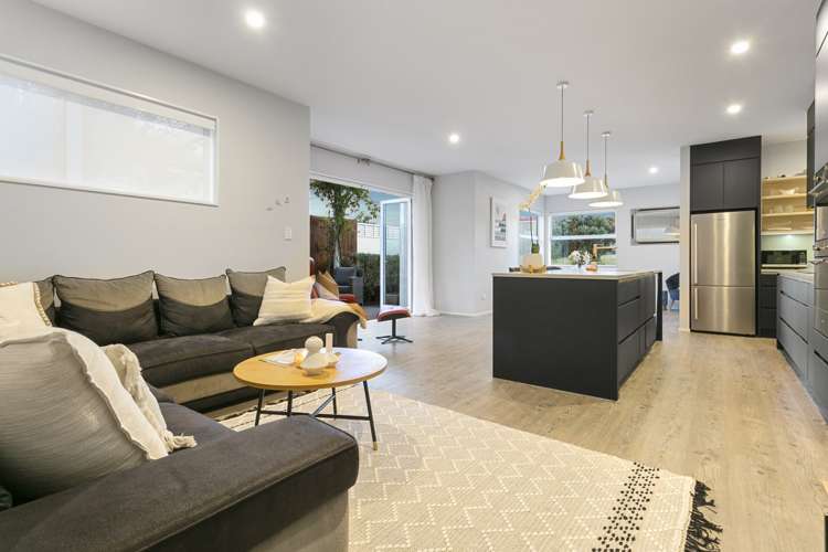 45 De Havilland Road Hobsonville_5