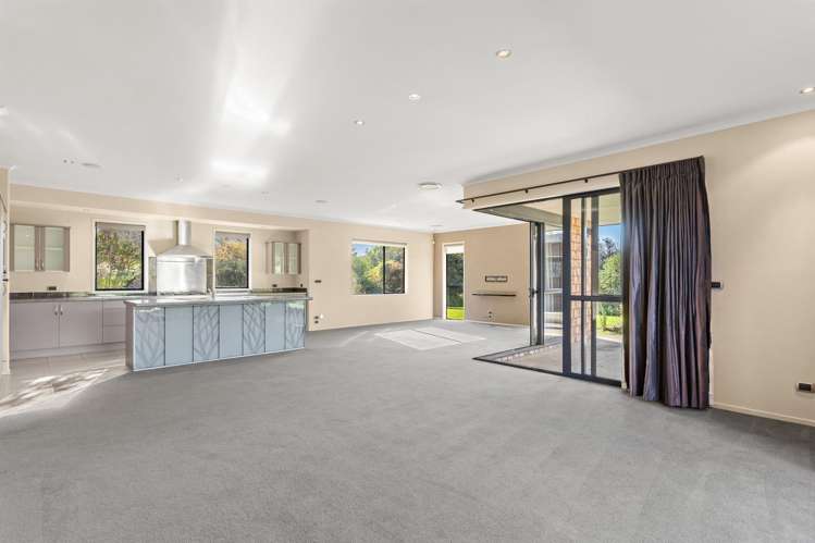 131 Foster Road Kumeu_17