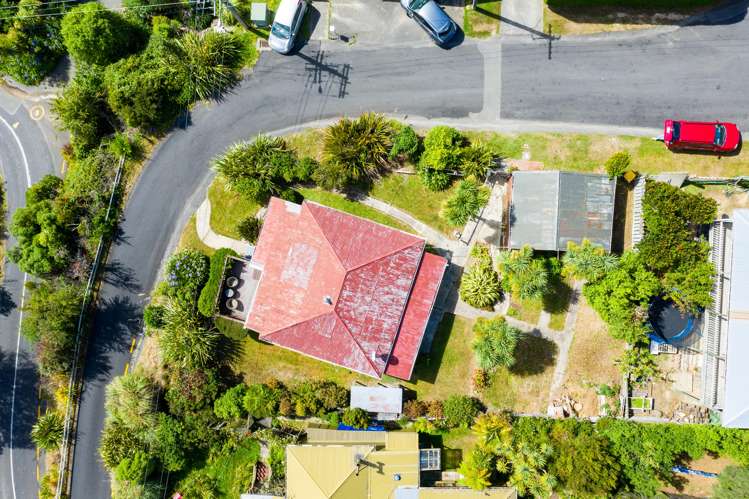 50 Waikana Street Broad Bay_19